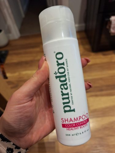 Shampoo Protezione Colore & Radici Sane – Protegge il colore, ripara e rafforza i capelli 200ml photo review
