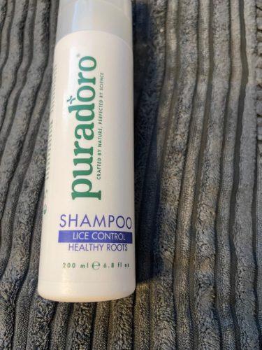 Shampoo Antipidocchi & Radici Sane – Elimina pidocchi e lendini, pulisce e protegge 200ml photo review